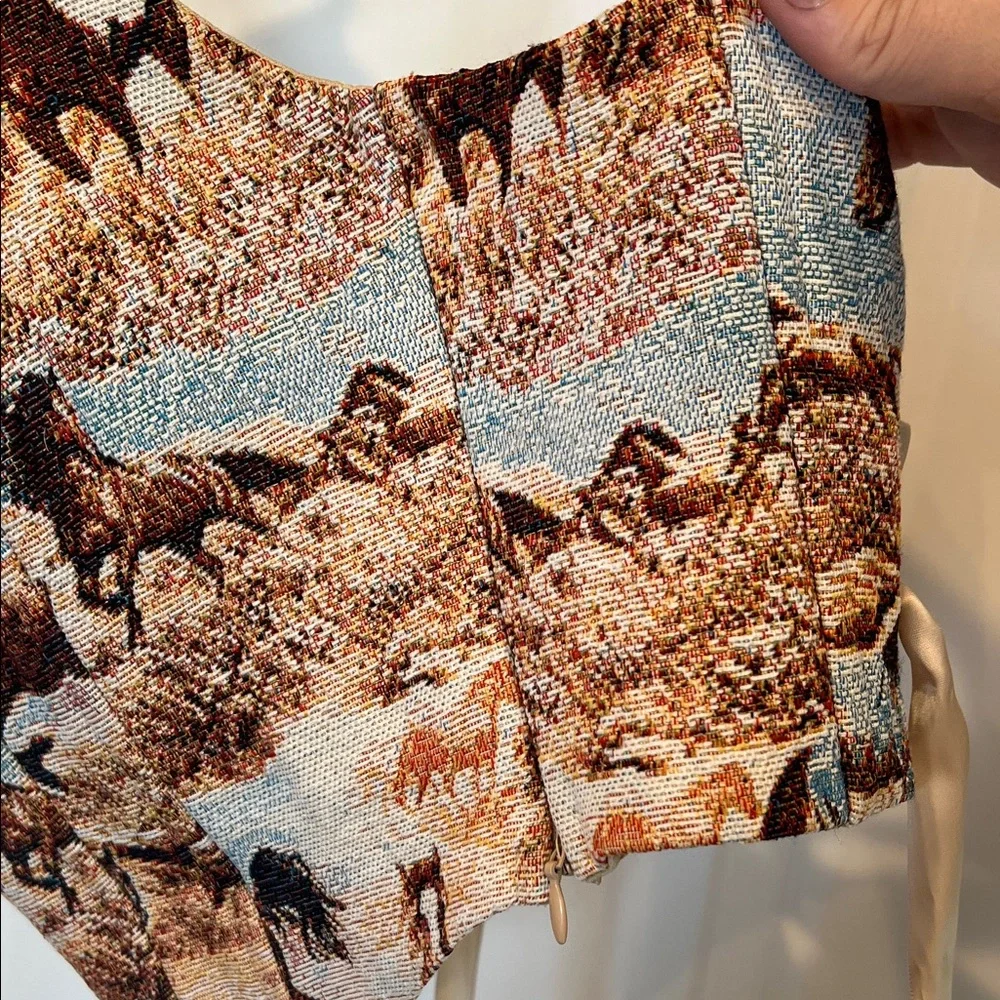 Women's Horse Print Crop Cami Top in Brown & Blue - Picture 3 of 5